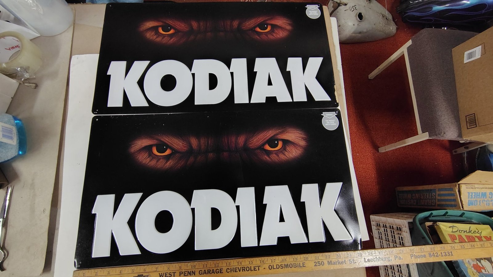 Vintage Kodiak Smokeless Tobacco Metal Tin Sign Bear Eyes Gas Station