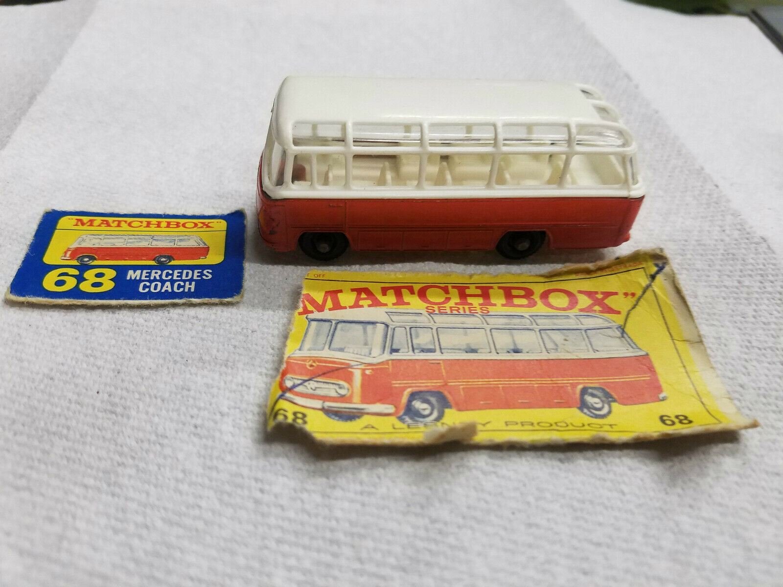 174223558996-0.jpg Vintage Mint Lesney Matchbox Toy Car Box #68 Mercedes coach Bus Orange