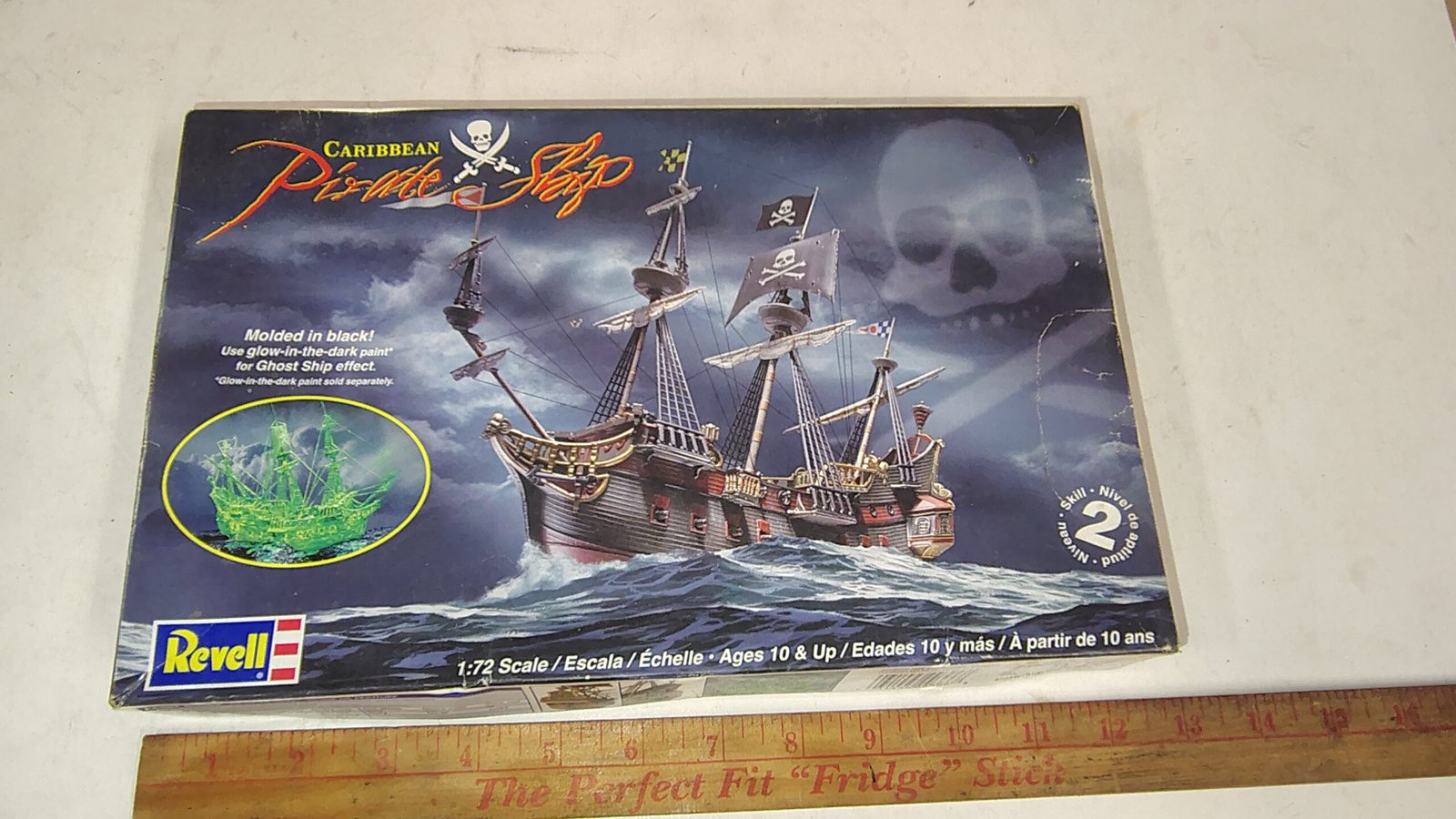 Revell Caribbean Pirate Ship 1:72 Scale Plastic Model Kit Ghost Ship 85-0386