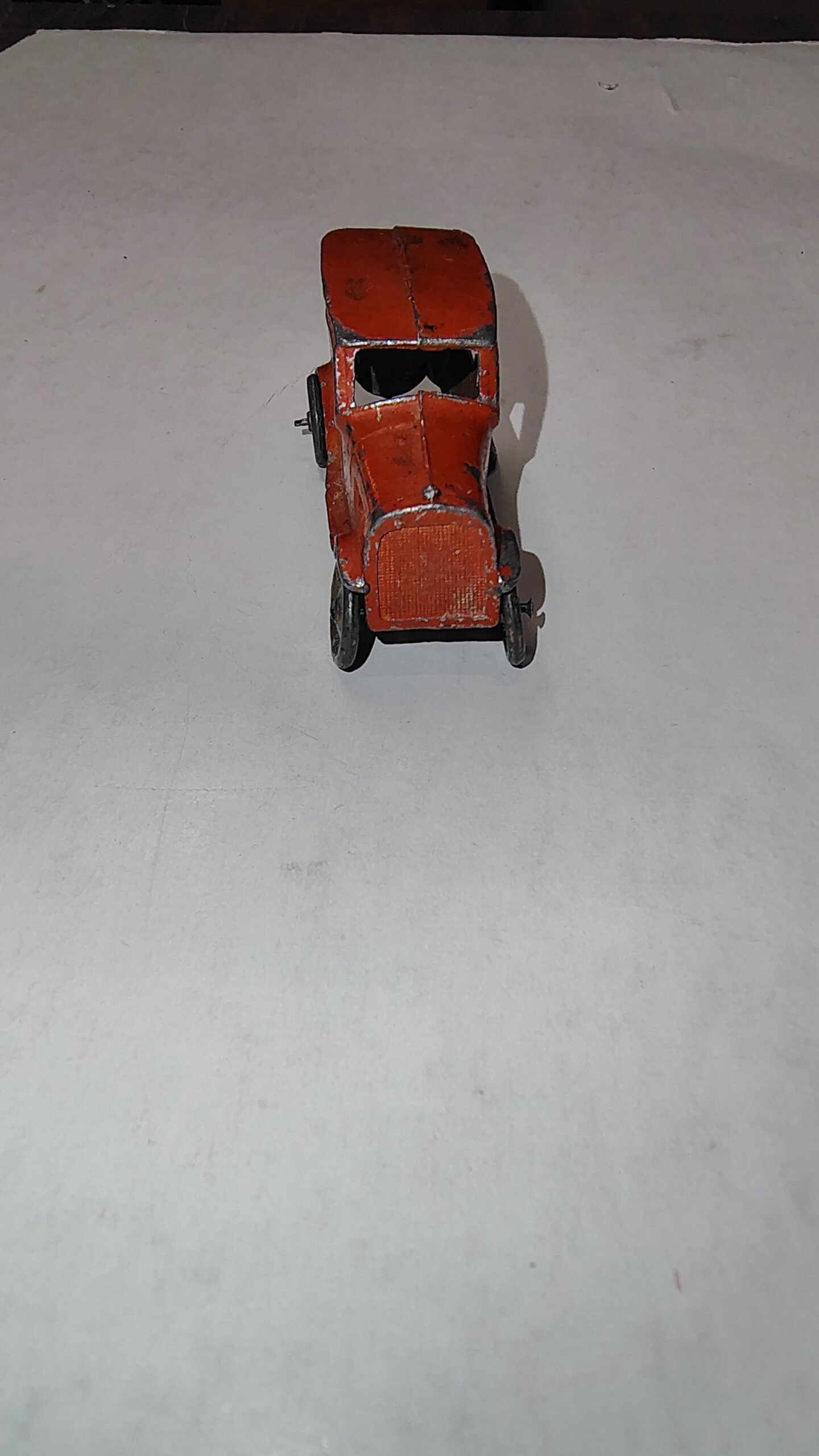 Vintage 1930s Tootsietoy Orange Ford Yellow Cab 3 Window Sedan Diecast Toy Car