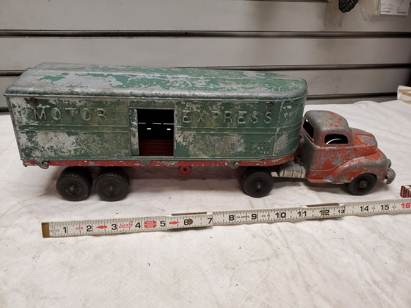 Vintage HUBLEY KIDDIE TOY Ford Motor Express Transport Truck No 507 Cast Metal T