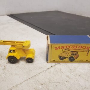 Vintage Matchbox series no. 11 Yellow Jumbo Crane Truck toy w original box hobby