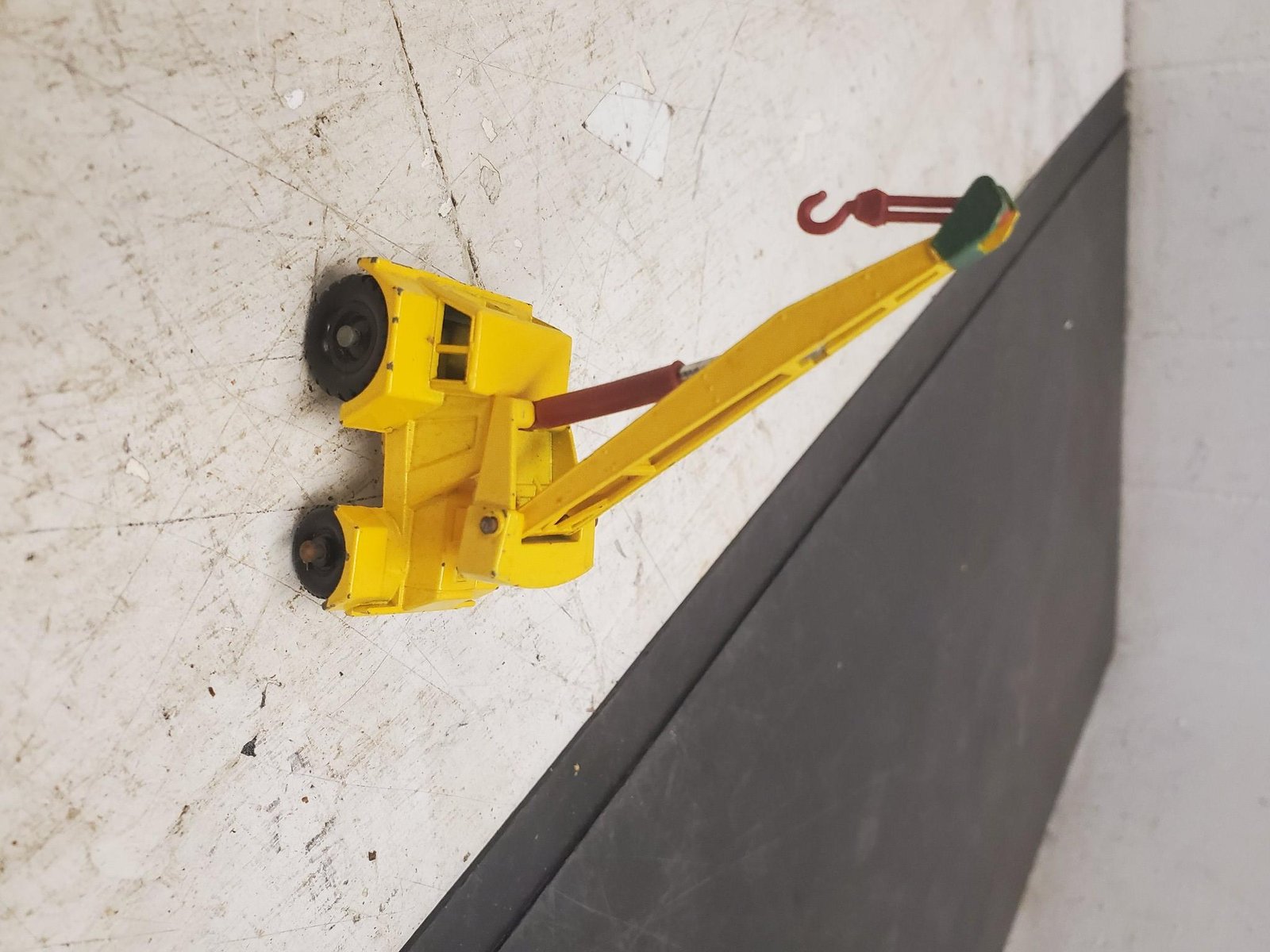 20210327132855a.jpg Vintage Matchbox series no. 11 Yellow Jumbo Crane Truck toy w original box hobby