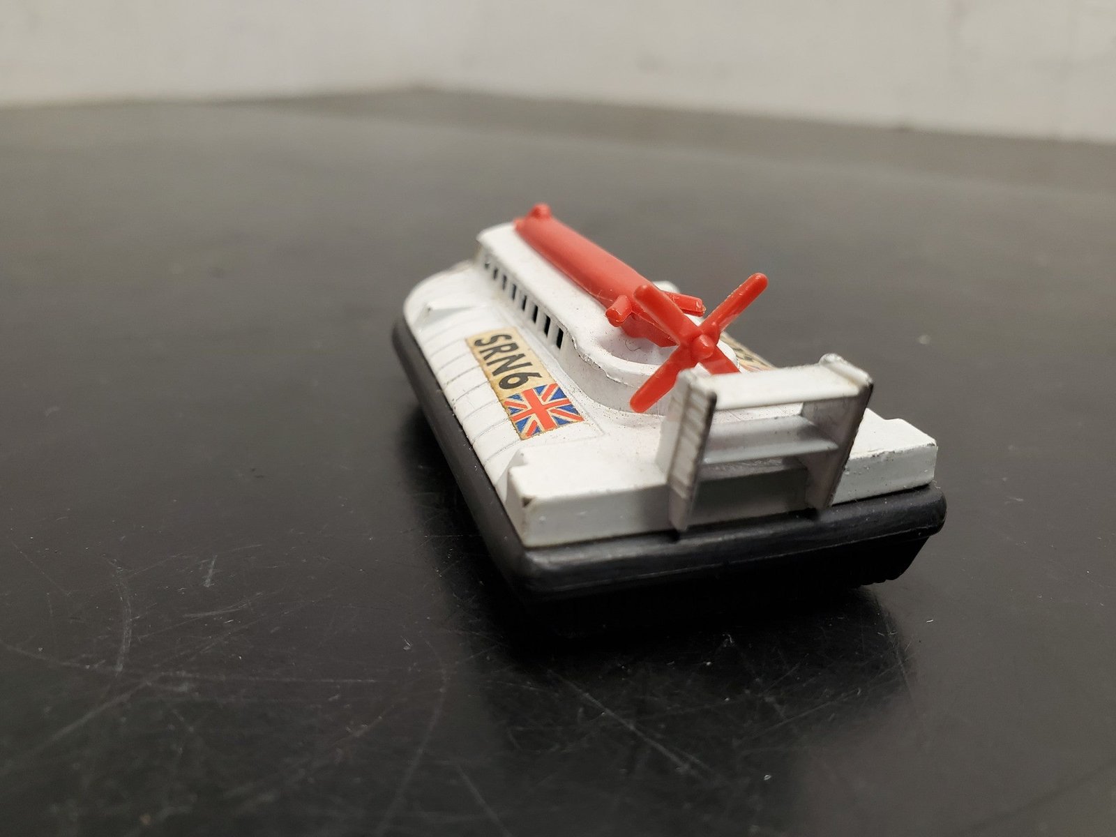 MATCHBOX SUPERFAST No. 72&2 HOVERCRAFT MADE IN ENGLAND 1972 LESNEY PRODUCTS