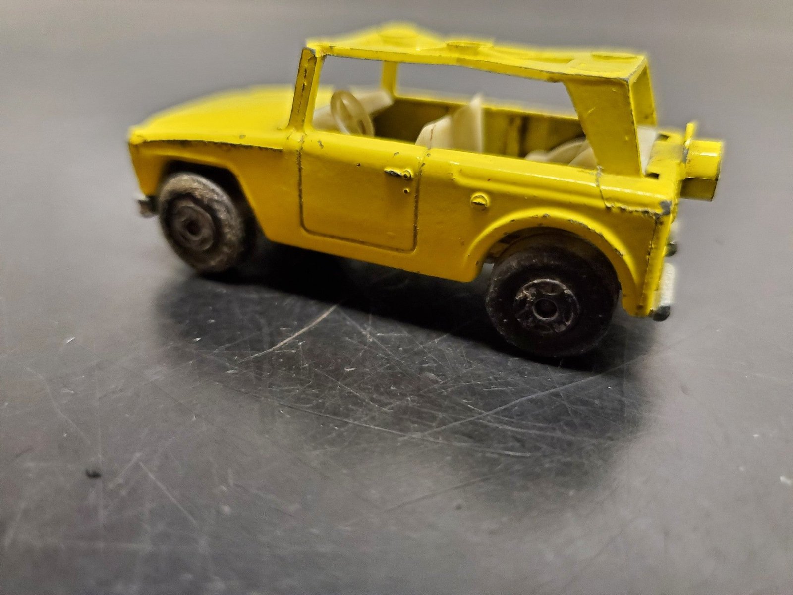 MATCHBOX SERIES No. 18 1969 LESNEY PRODUCTS FIELD CAR MADE IN ENGLAND