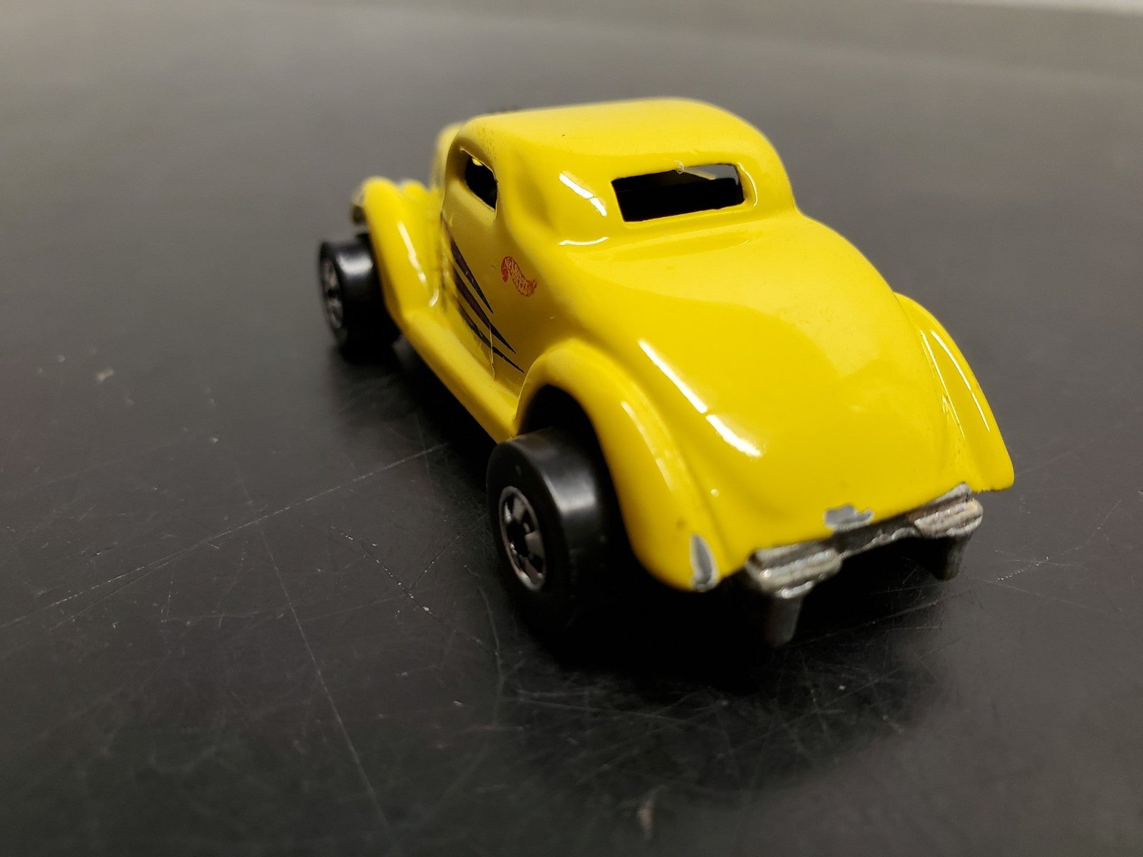 Vintage Hot Wheels 1975 32 Ford Coupe NEET STREETER Yellow made in India