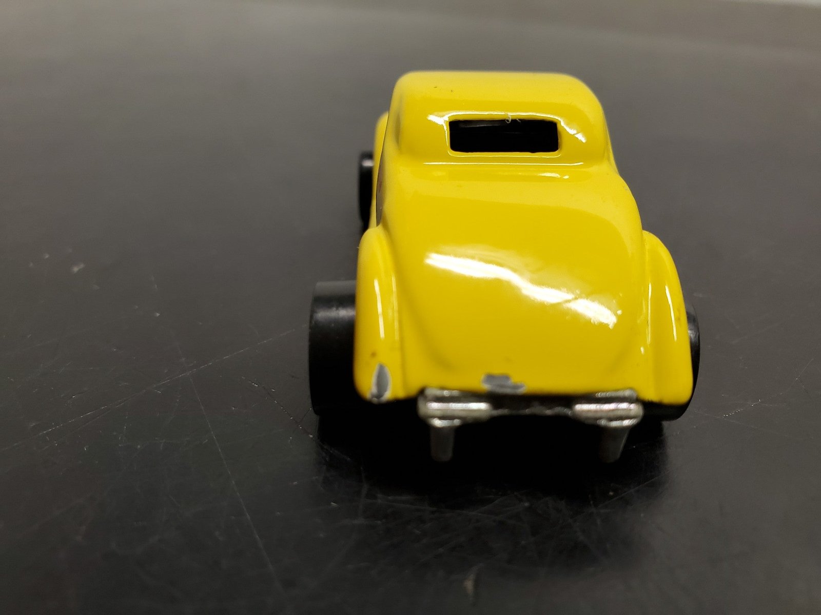 Vintage Hot Wheels 1975 32 Ford Coupe NEET STREETER Yellow made in India