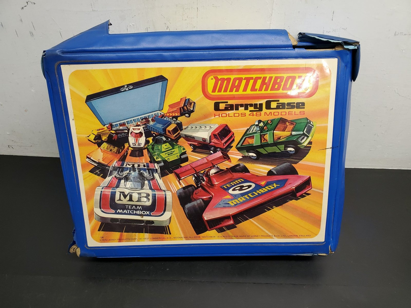20210702133224a.jpg 1976 MATCHBOX Official Carry Case Holds 48 Models Team Matchbox COMES WITH TRAYS