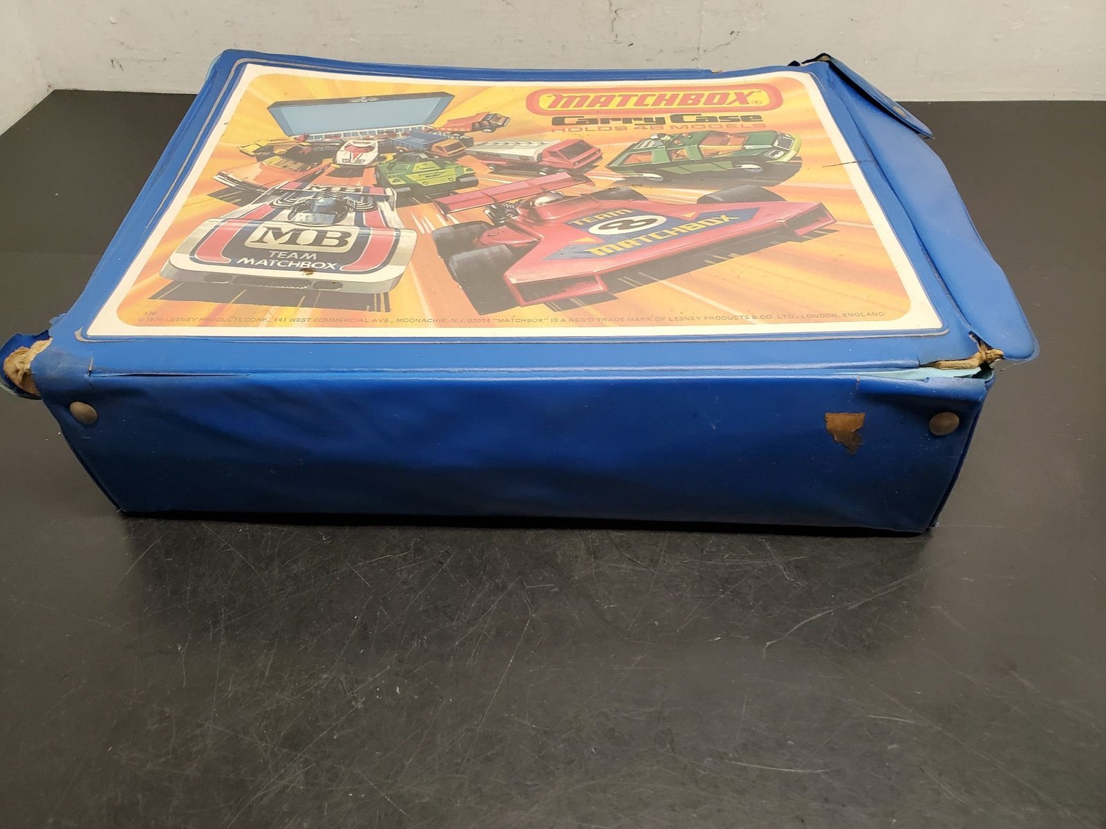 20210702133244a.jpg 1976 MATCHBOX Official Carry Case Holds 48 Models Team Matchbox COMES WITH TRAYS