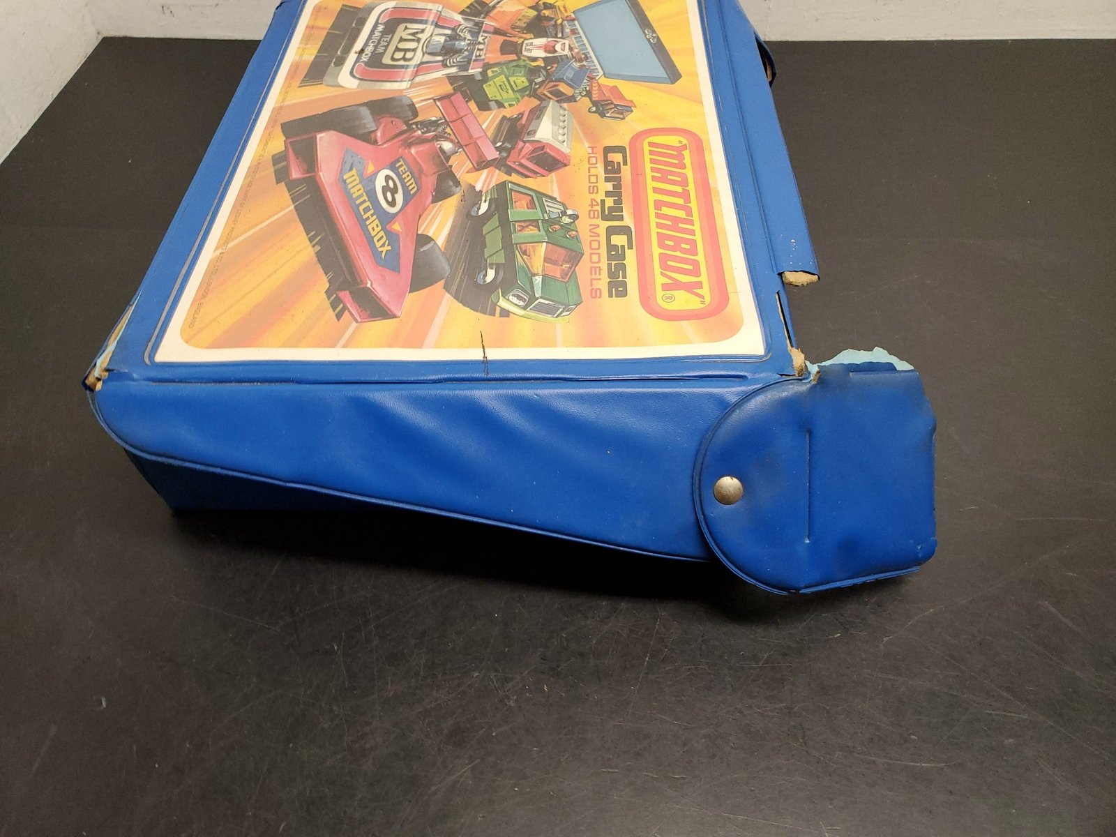 20210702133247a.jpg 1976 MATCHBOX Official Carry Case Holds 48 Models Team Matchbox COMES WITH TRAYS