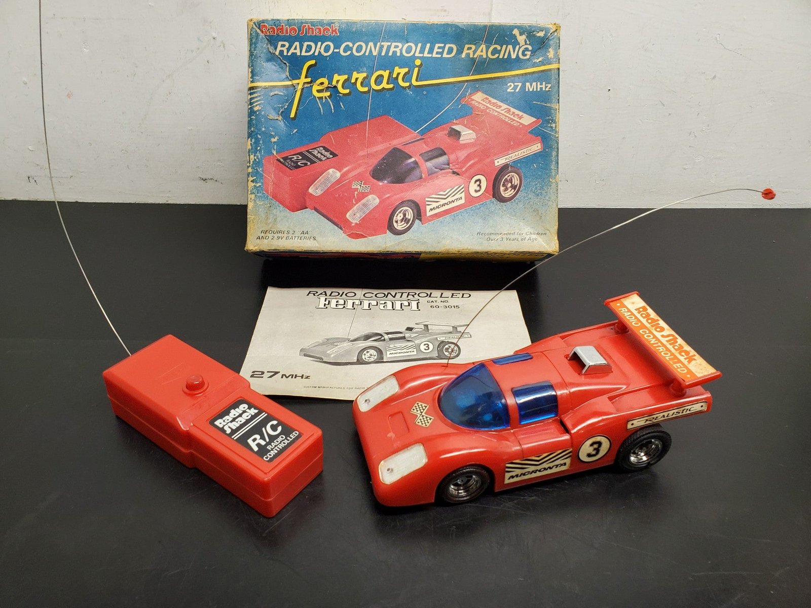 VTG Radio Shack Ferrari Radio Control Racing Car 27 MHZ GEARHEAD TOP GEAR LOVERS