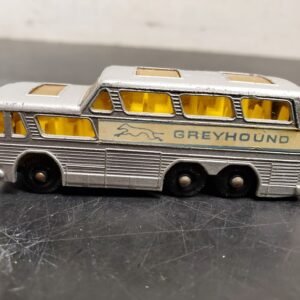 VTG MATCHBOX SERIES NO. 66 COACH MADE BY LESNEY IN ENGLAND