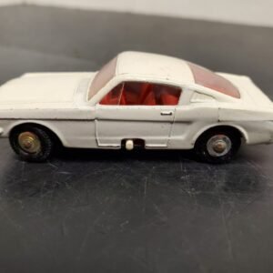 VTG MATCHBOX SERIES NO. 8 MUSTANG MADE IN ENGLAND BY LESNEY FRONT TIRES TURN!!!!
