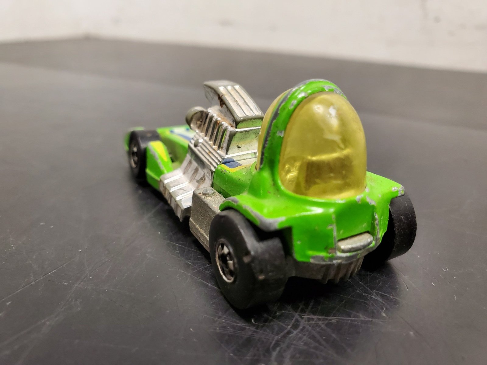 20210715145308a.jpg VINTAGE HOT WHEELS BUBBLE GUNNER BY MATTEL INC. 1978 MADE IN HONG KONG