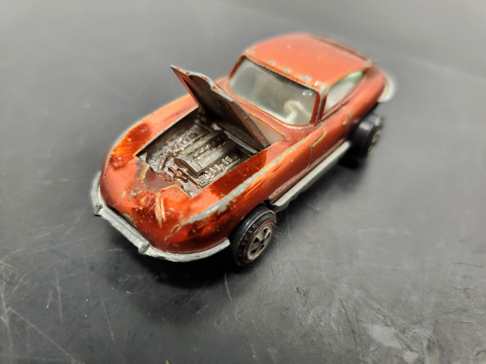 VINTAGE JOHNNY LIGHTNING CUSTOM XKE BY TOPPER GOOD YEAR TIRES ENGINE OPENS