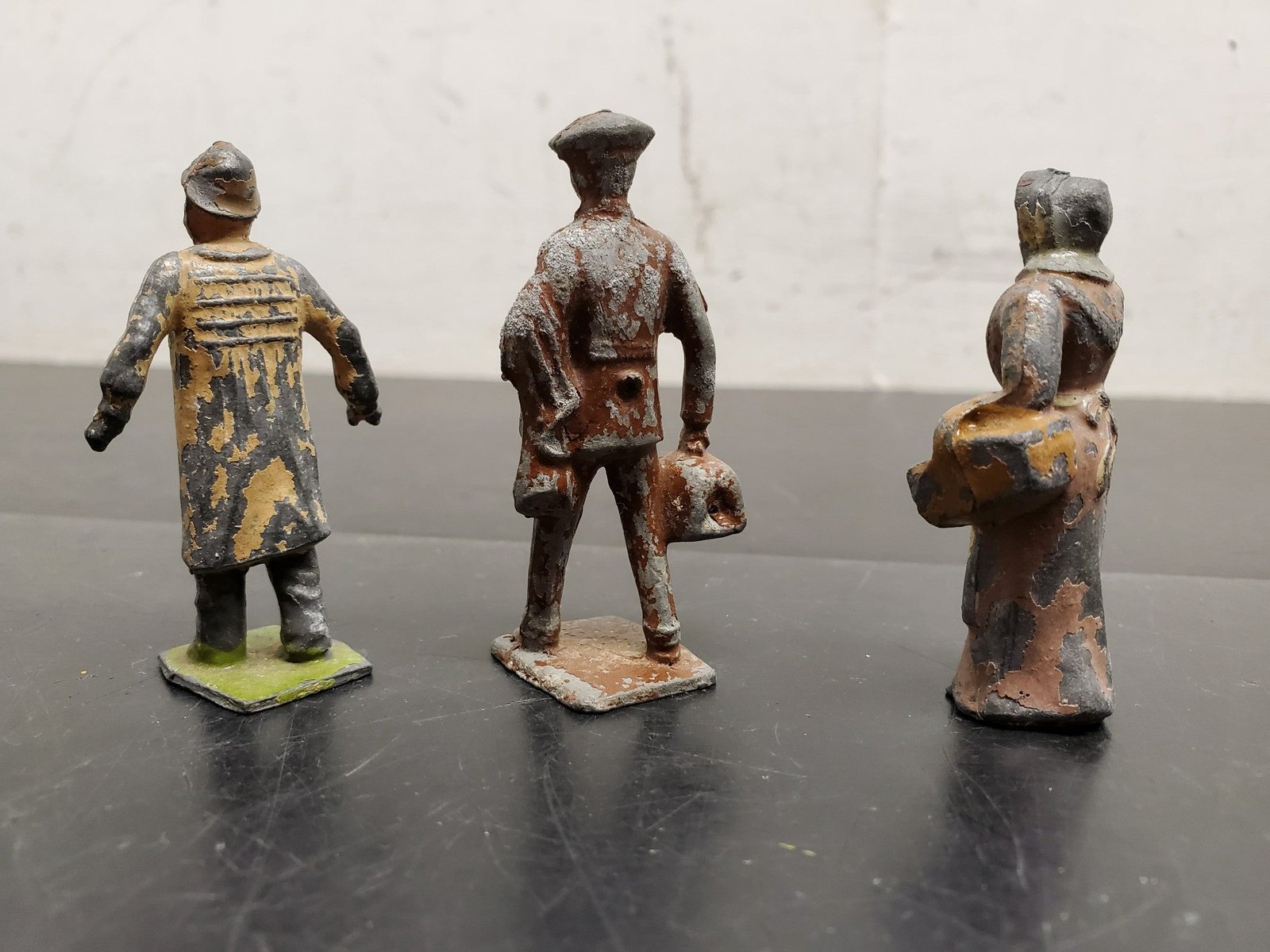 VTG BRITAINS DEETAIL LTD LOT OF 3 FIGURINES-VERY UNIQUE