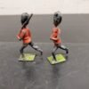 20210726105001a.jpg VTG BRITAINS DEETAIL LTD TOY BRITISH SOLDLIERS WEARING BUSBY HATS & CARRYING GUN