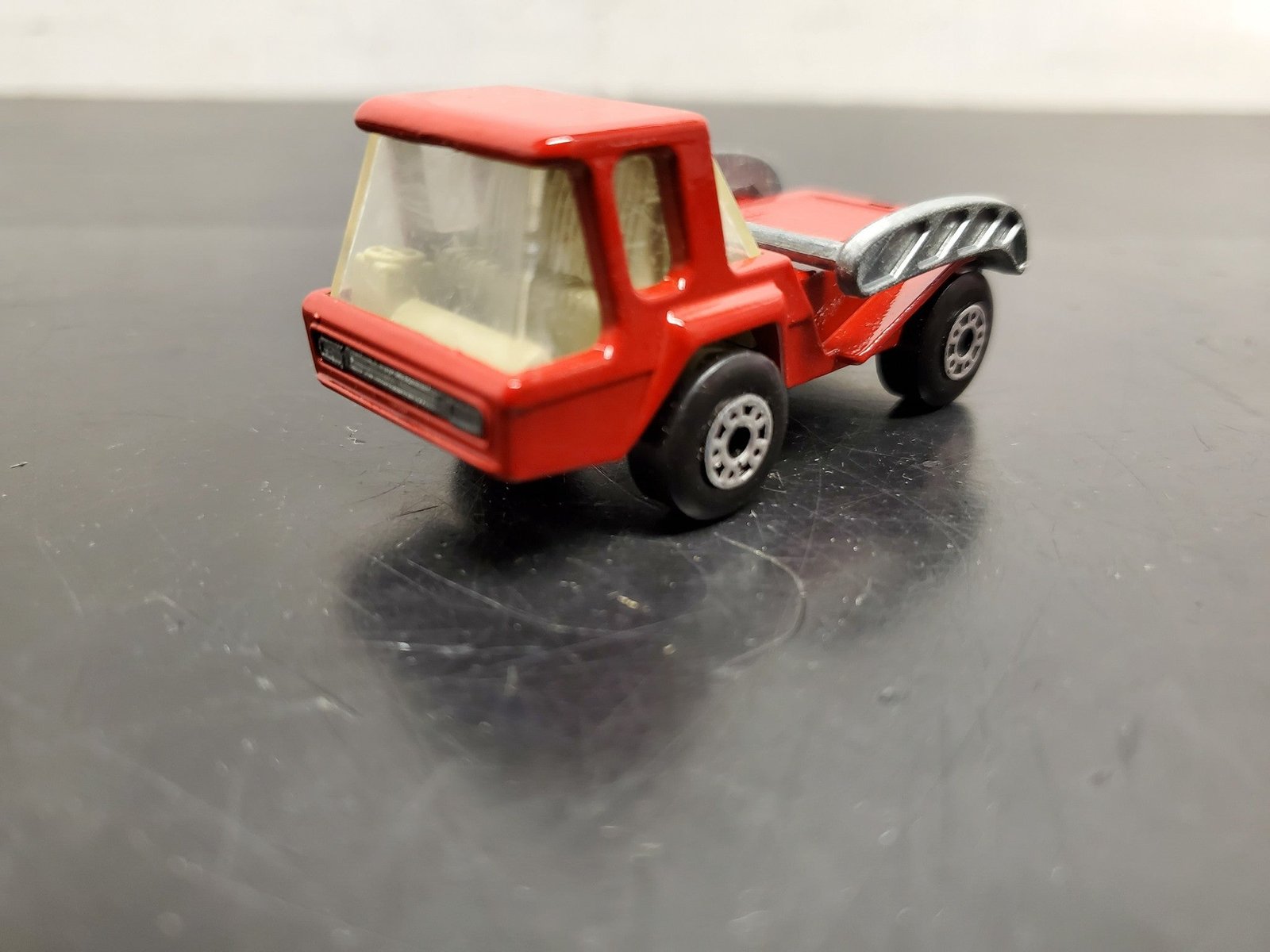 Matchbox Superfast No. 37 Skip Truck Made in England by Lesney 1976