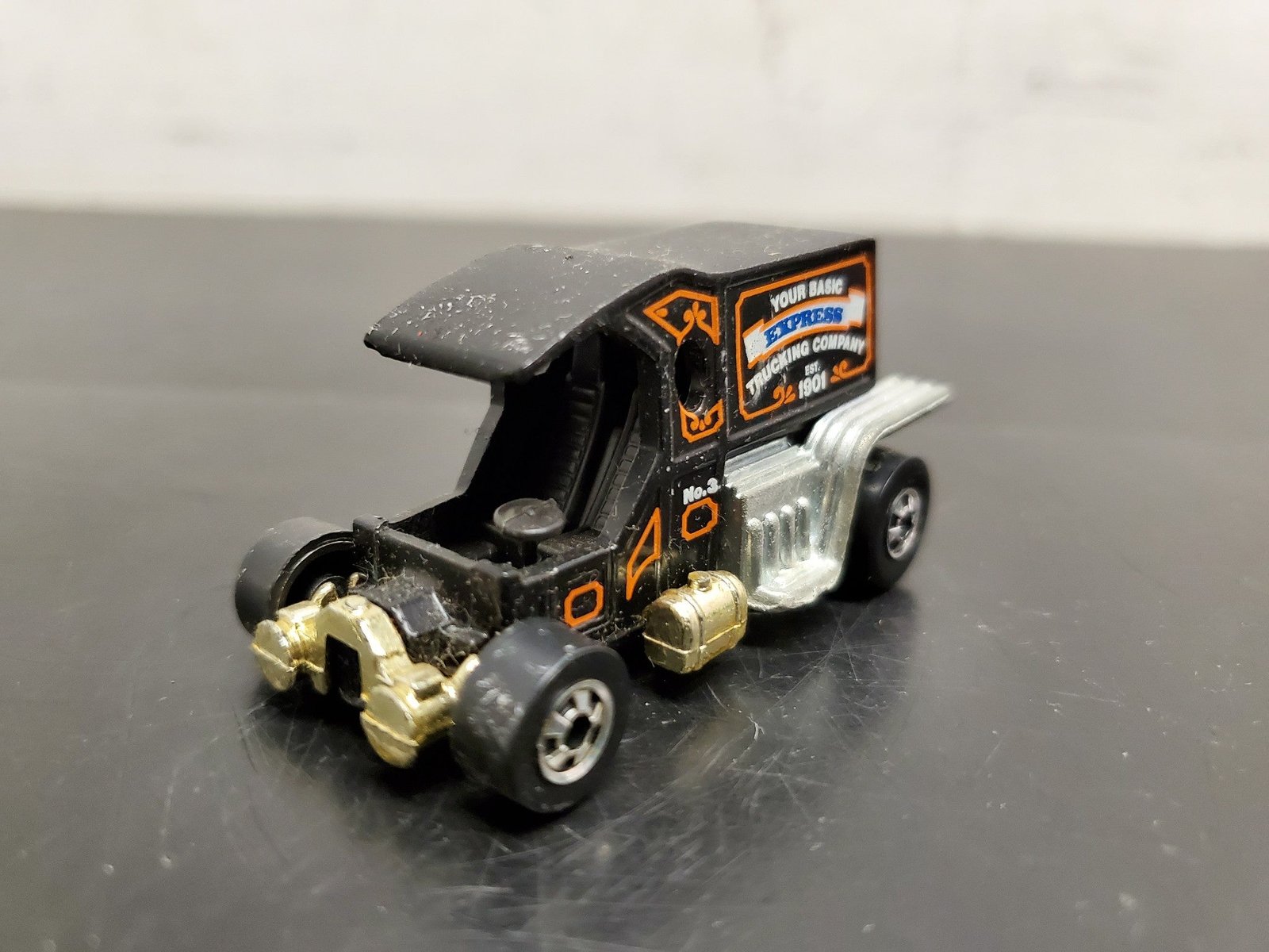 20210805144713a.jpg Hot Wheels T-Totaller Mattel '76-HK-Your Basic Express Trucking Company Est.1901