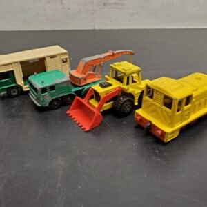 Vtg Matchbox Collection-8 Wheel Crane, Shunter, Tractor Shovel, Horse-Box-Lesney