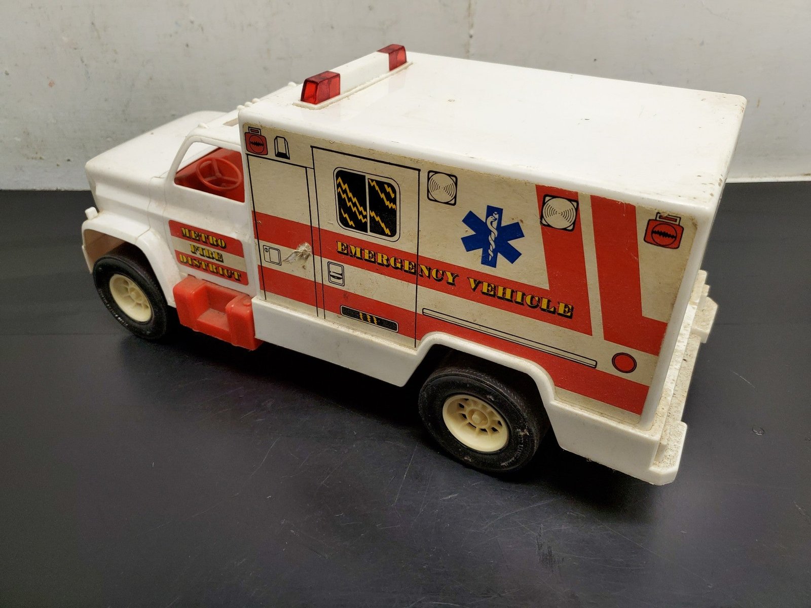 Vintage Processed Plastic Co. Emergency Vehicle Ambulance Metro Fire District