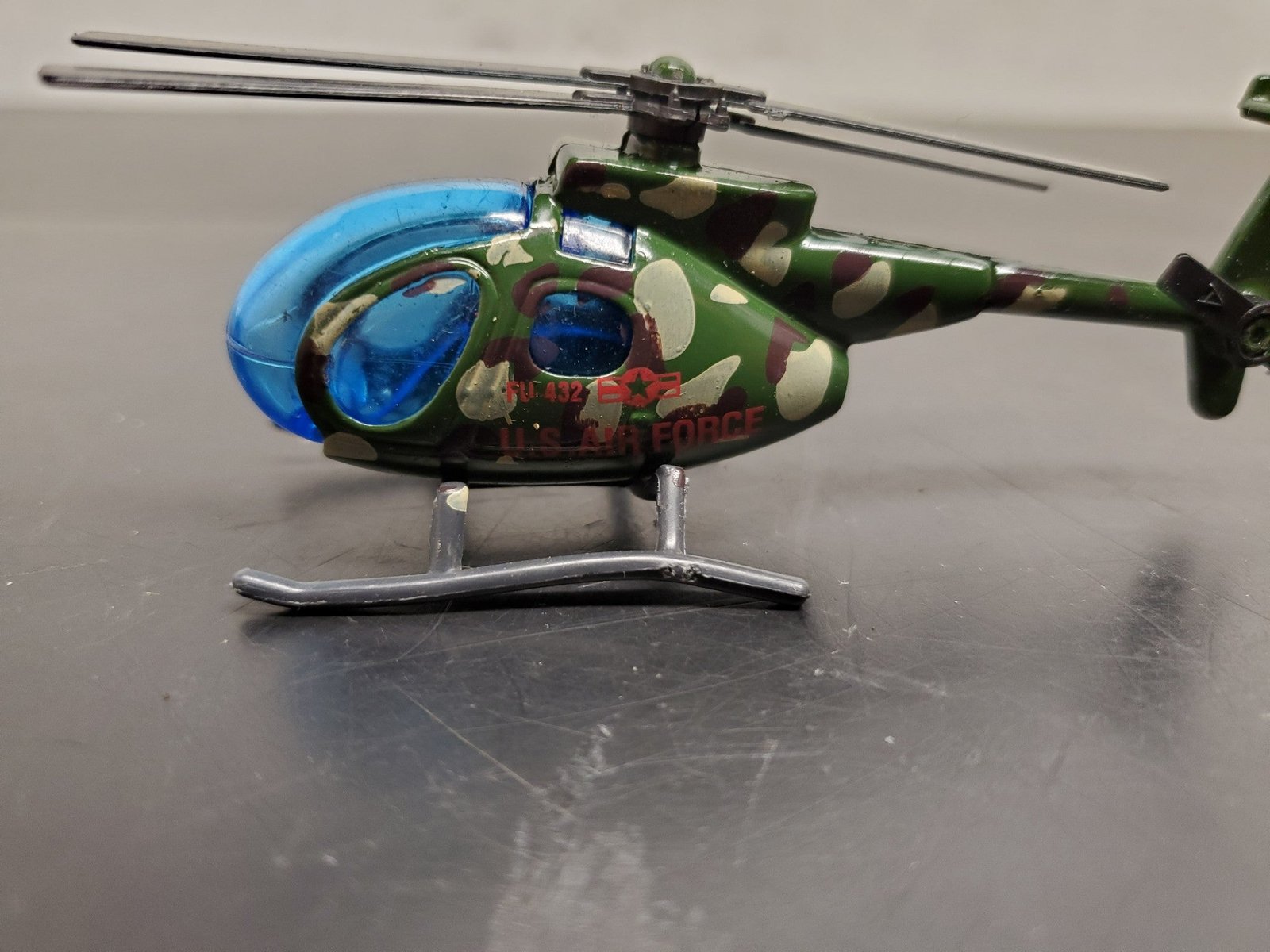 Vintage Camouflaged FU-432 U.S. Air Force Helicopter Miniature 1:43 Scale Model