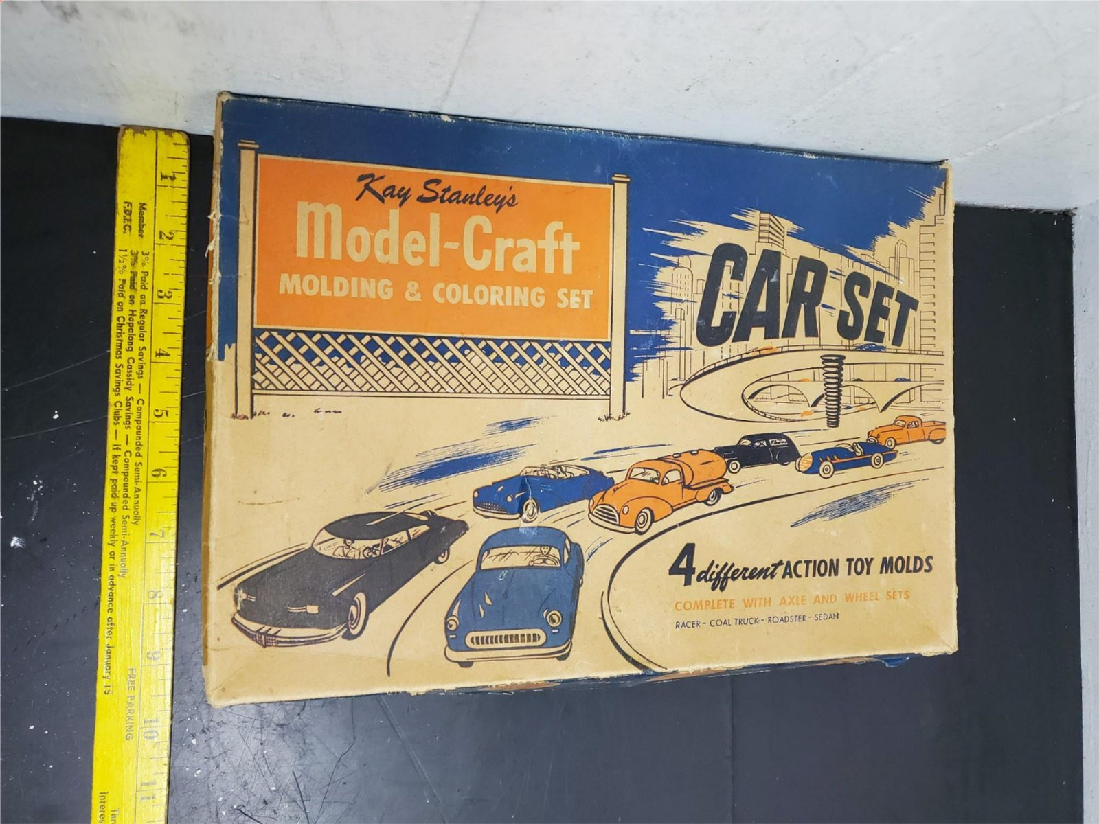 Vtg Kay Stanley's Model-Craft Molding & Coloring Set Car Set 4 Action Toy Molds