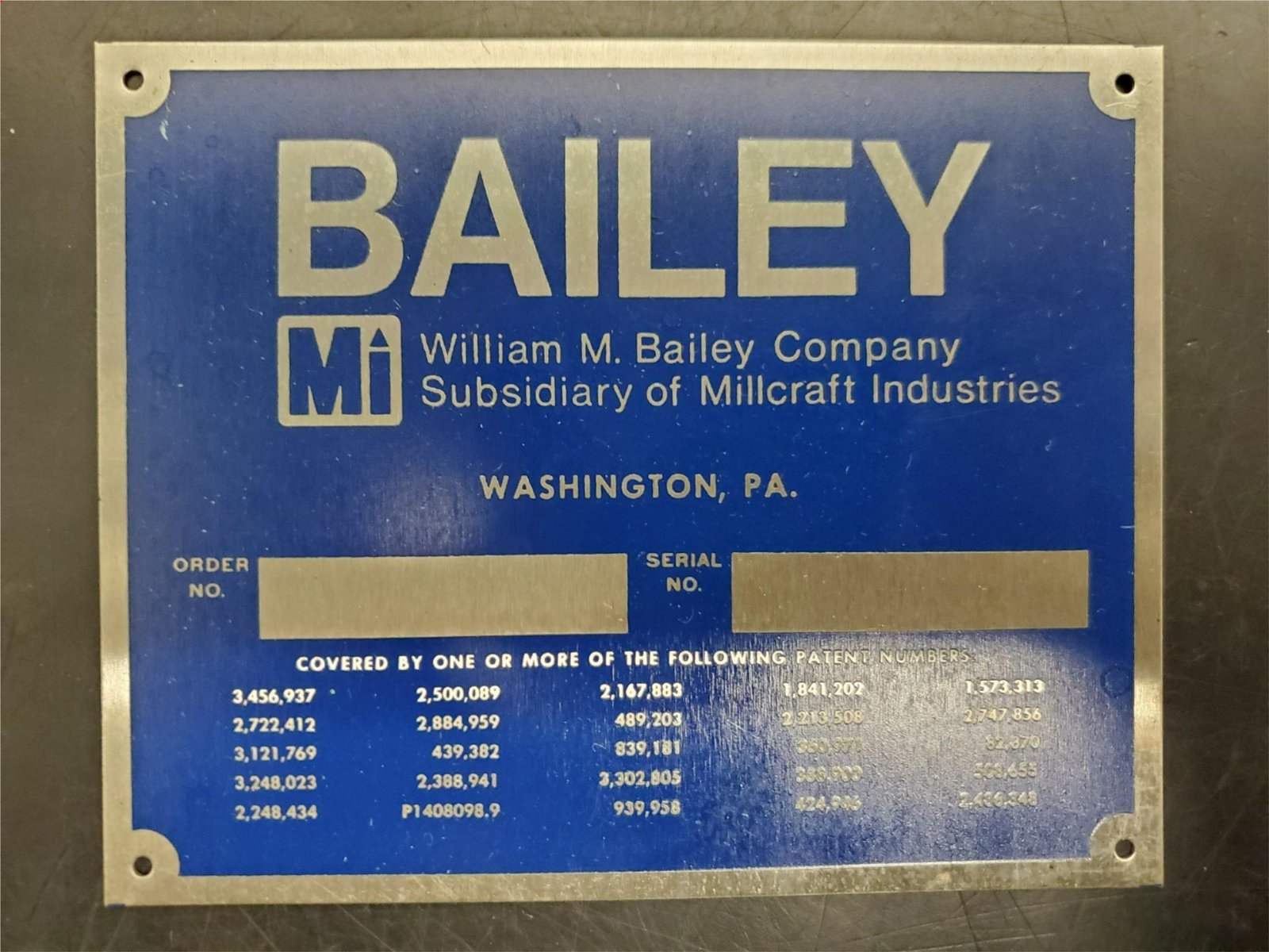 Vtg Metalware William M. Bailey Company Washington PA Hanging Wall Plaque Sign