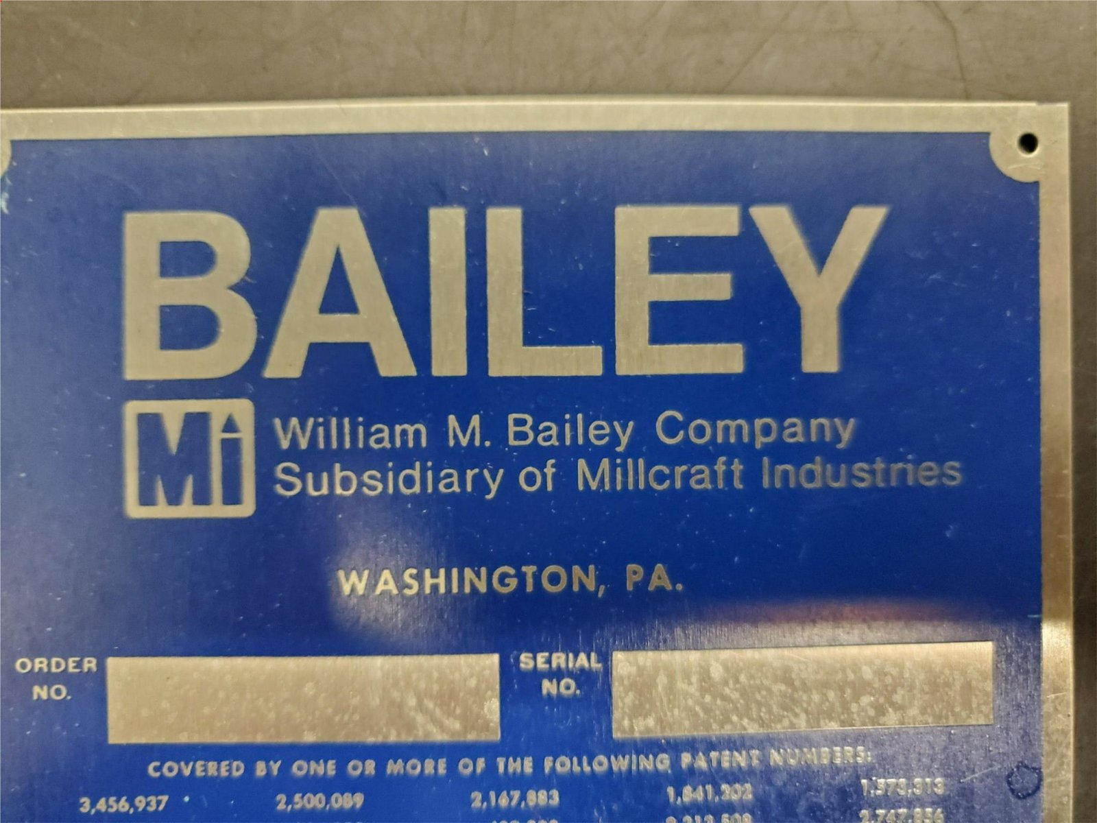 Vtg Metalware William M. Bailey Company Washington PA Hanging Wall Plaque Sign