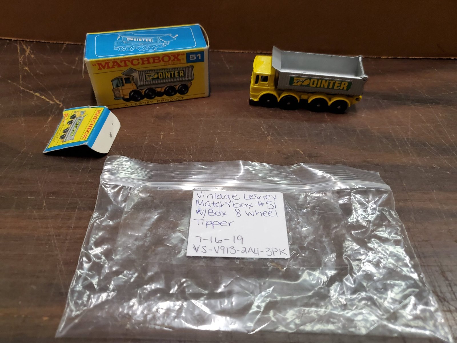 VINTAGE LESNEY MATCHBOX #51 8 WHEEL TIPPER W/BOX POINTER YELLOW CARS TOYS