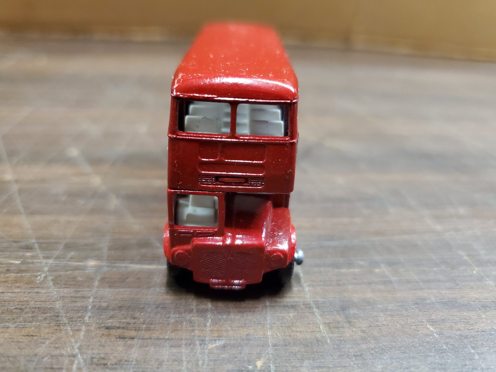 20220830_125949-scaled-1.jpg Vintage Mint Lesney Matchbox Toy Car Box #5 London Bus Double decker BP REd