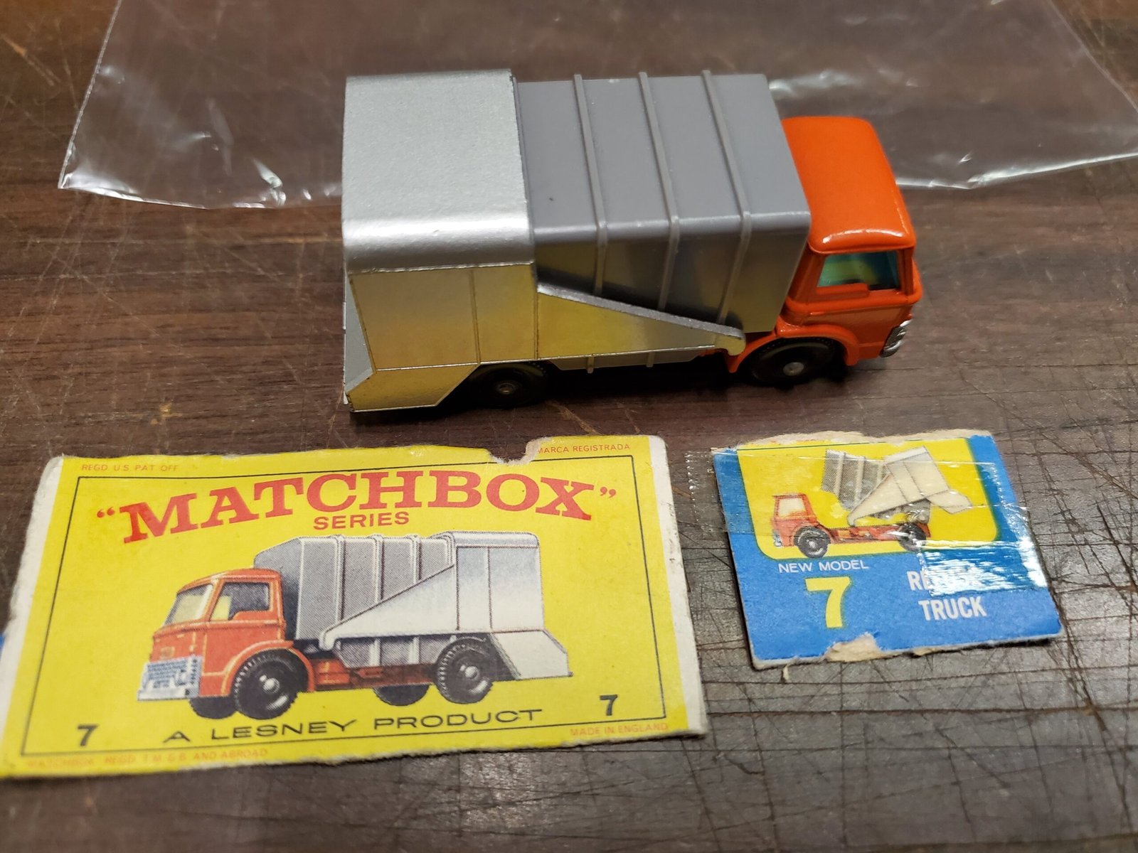 Vtg Mint Lesney Matchbox Toy Car Box #7 REfuse Garbage TDump Truck Very Nice!