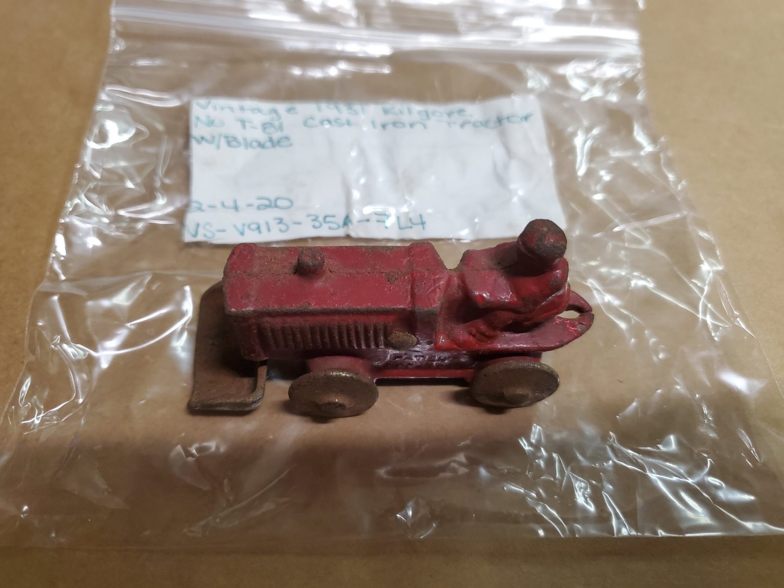 20220908_124404-scaled-1.jpg Vintage 1931 Kilgore No. T-81 Cast Iron Tractor W/blade Toy Antique Red Rare