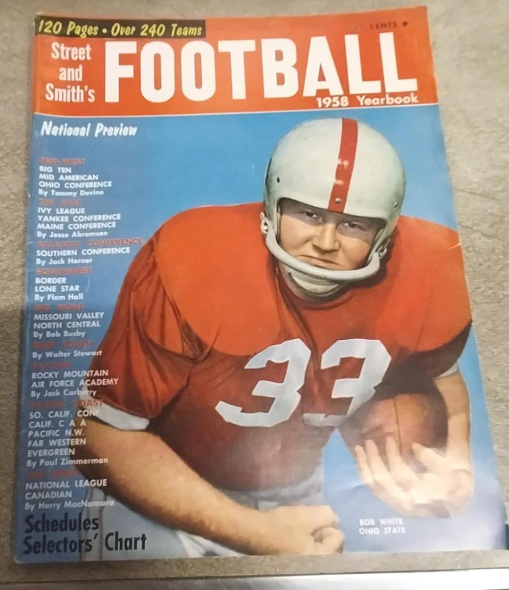 20240108080429a.jpg 1958 Street Smiths Football Yearbook Bob White Ohio State Magazine