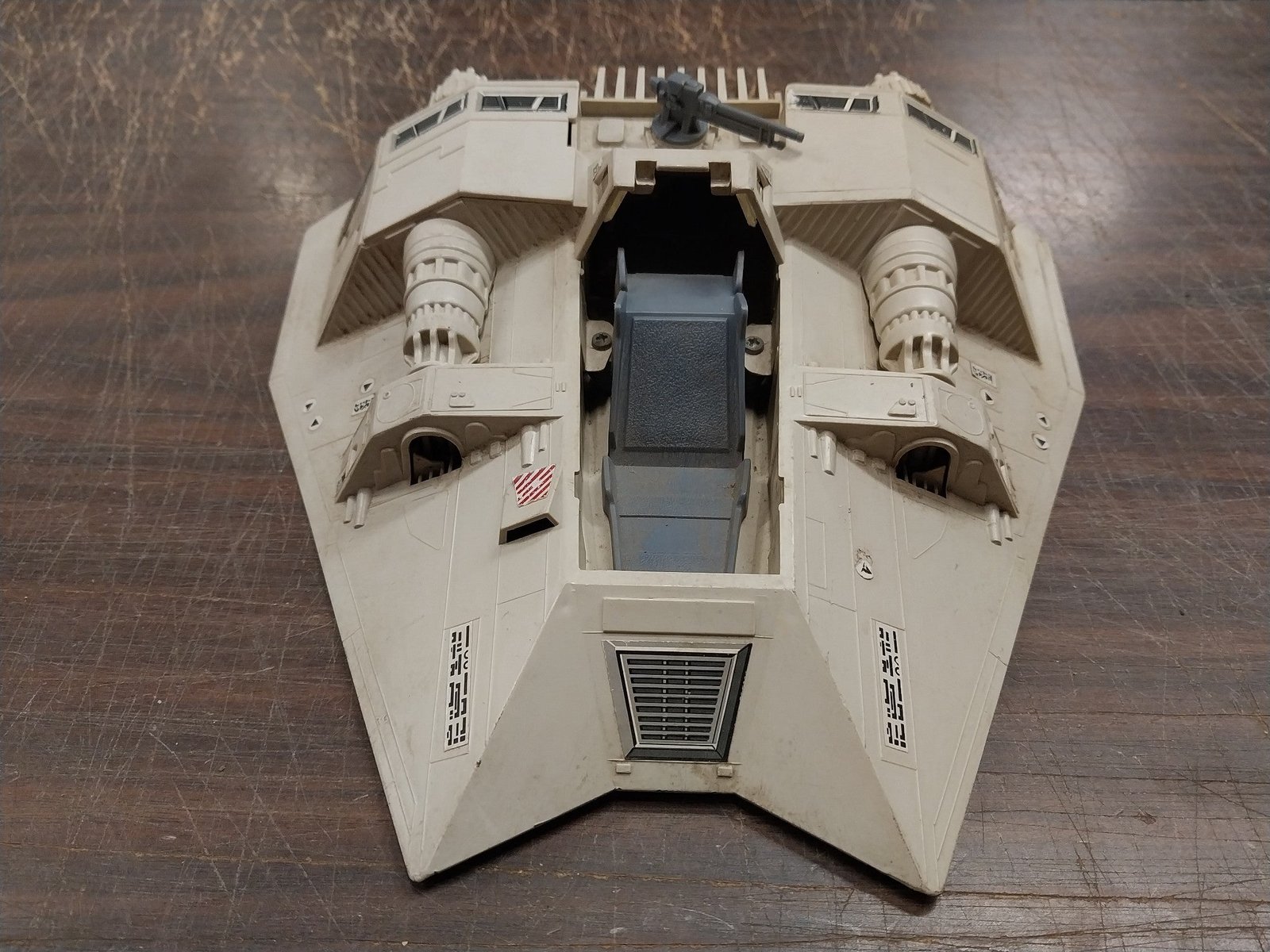 20250521153823a.jpg Star Wars Snow Speeder 1980 Kenner Incomplete Wedge Antilles Kenner Toys