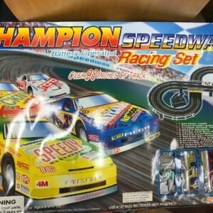 Champion Speedway Battery Operated Racing Set Mega Toys #06245 Race Track Slot R