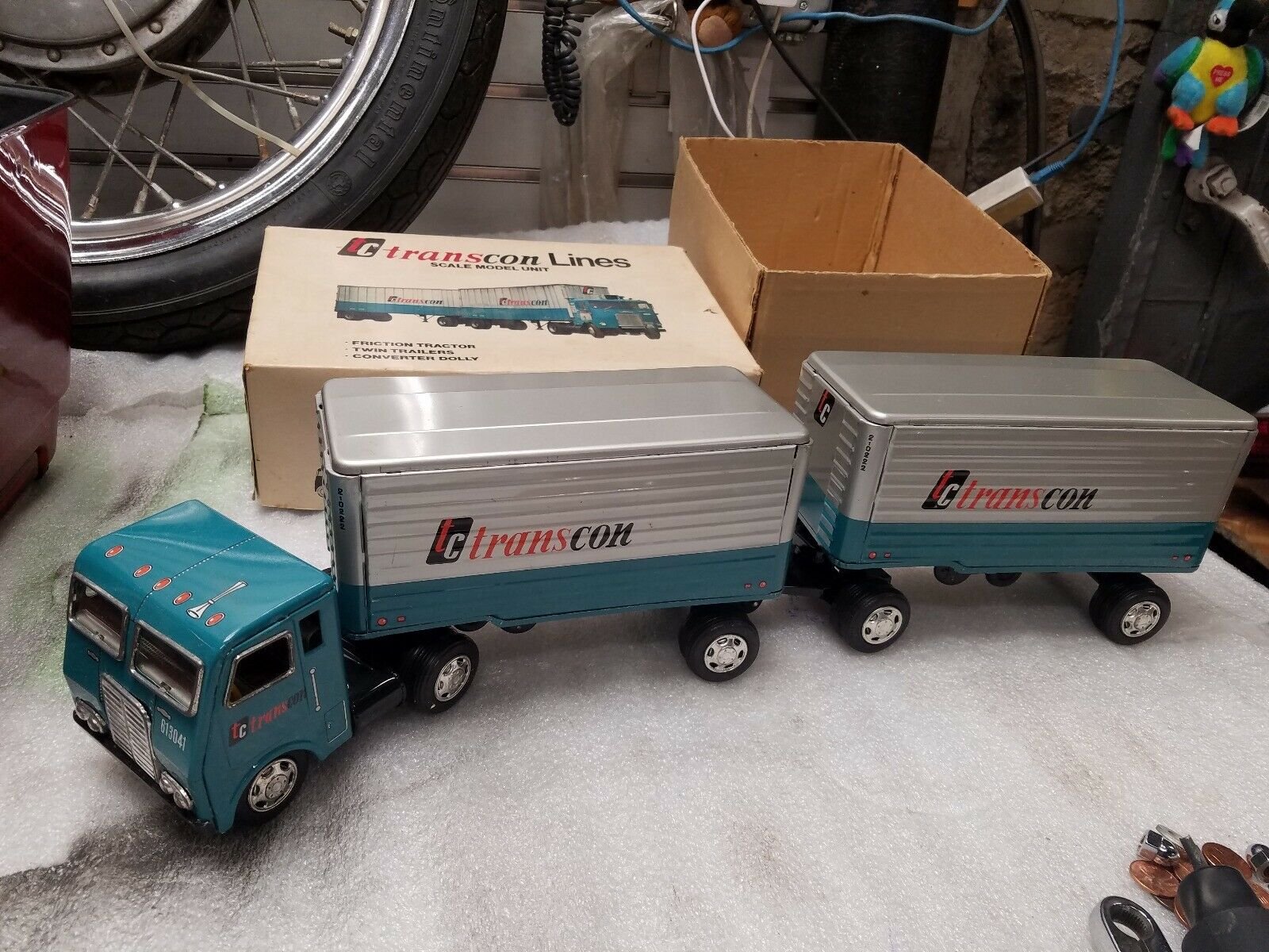 352996795426-0.jpg Original Box VTG Tractor Trailer Truck Pup Trailer Friction Car Japan Rare Tin!!