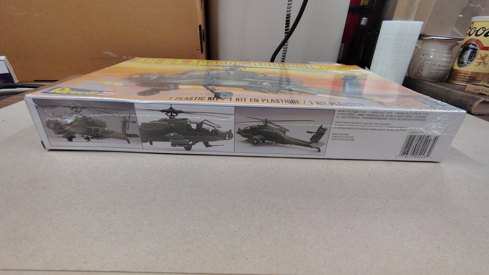3bdd75a2-0546-463b-b45c-995cbc7737ff-scaled-1.jpg Revell AH-64 Apache Helicopter 1:48 Scale Plastic Model Kit 85-5443 Sealed