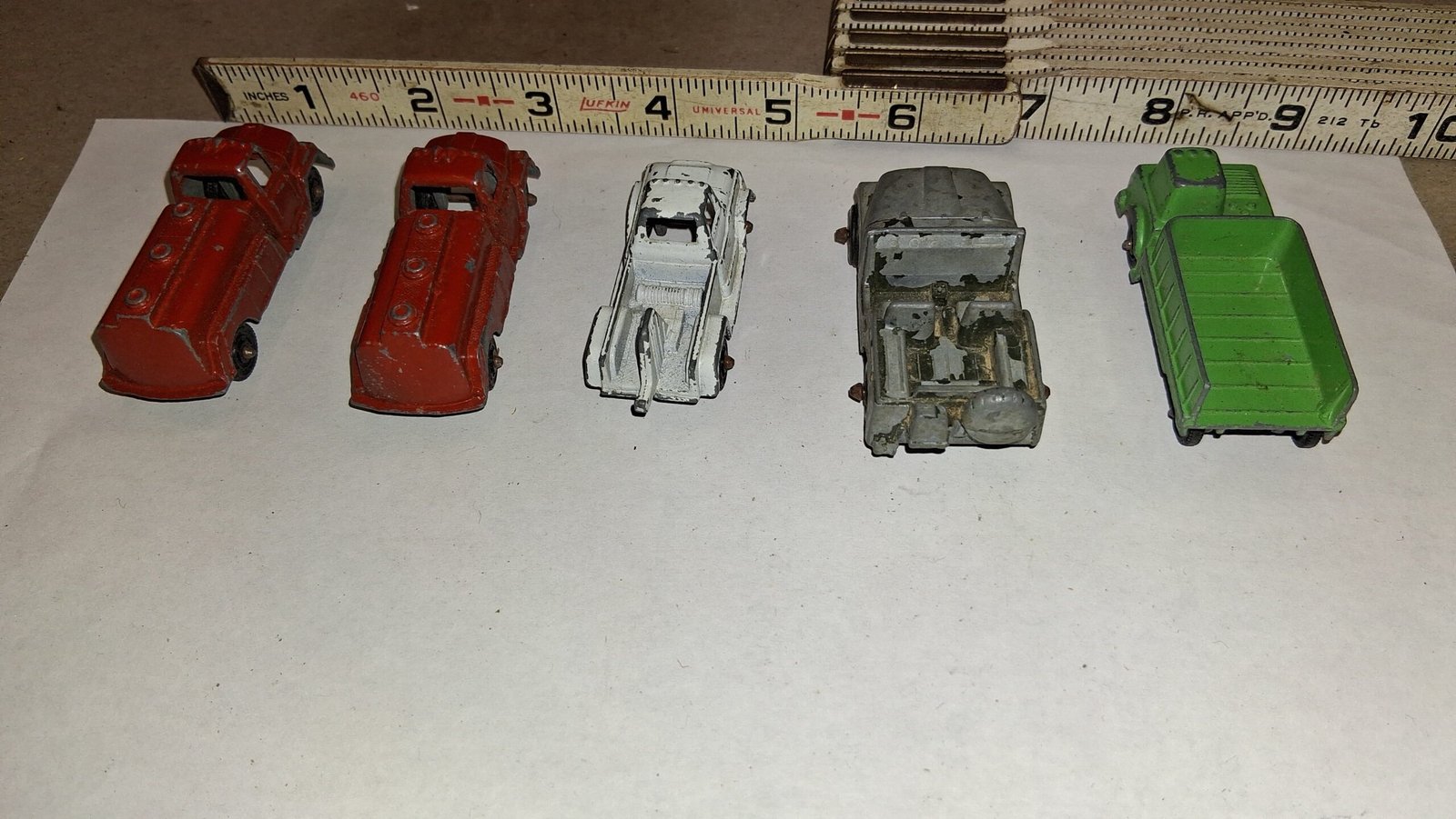 523351d2-aee0-448e-b3f0-c890d781901c-scaled-1.jpg Vtg 1960s Diecast Toy Fire Truck Lot 5pc Tootsietoy Midgetoy Jeep Wrecker USA!