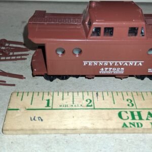HO Scale Bowser PRR N5c Porthole Caboose #477925 - Parts / Repair Metal Wheels