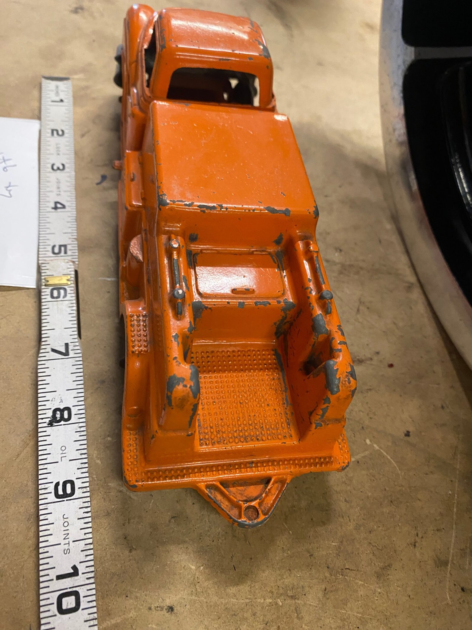 74b5aa03-0cd5-4ad6-bf5c-f8c273a12da1-scaled-1.jpg Vtg Tootsietoy Structo Hubley 50's Utility Truck Cast Toy Orange 9" Fire truck