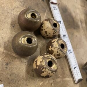 94cde04d-306a-4301-bc38-f02283c9635d-5-scaled-1.jpg Harley Shovelhead Vtg Accessory Brass Trim Balls Grips Axle Covers Panhead Bed 8