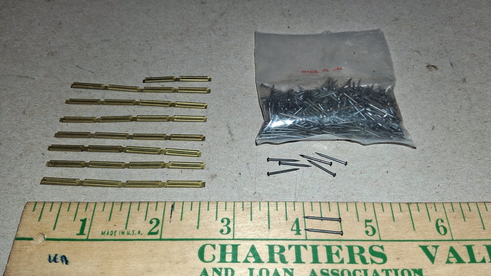 Vintage Model Power HO Brass Rail Joiners 30pc 250pc Half Inch Track Spikes Lot