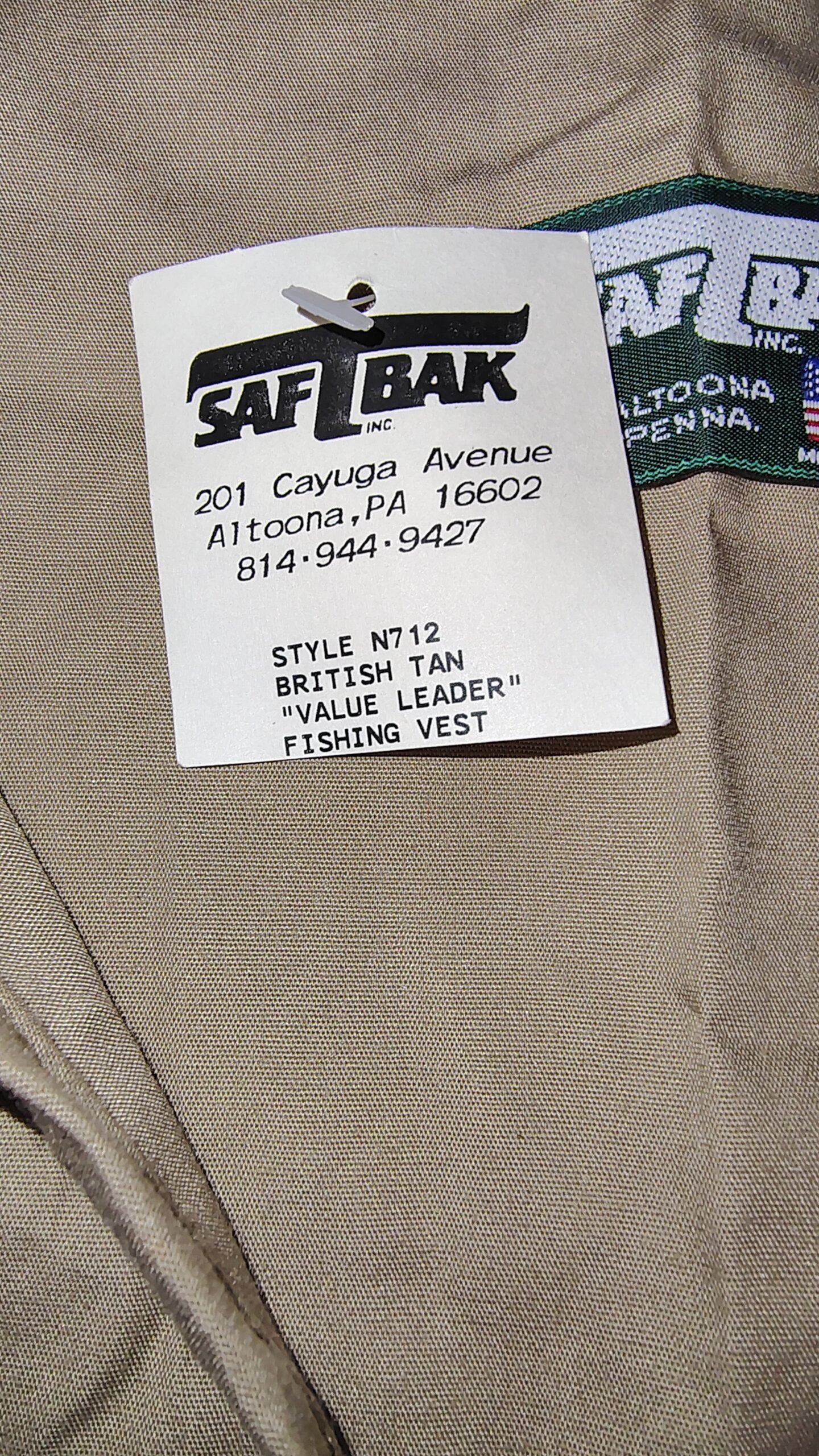 Vintage Saf-T-Bak Style N712 British Tan Fishing Vest Large USA