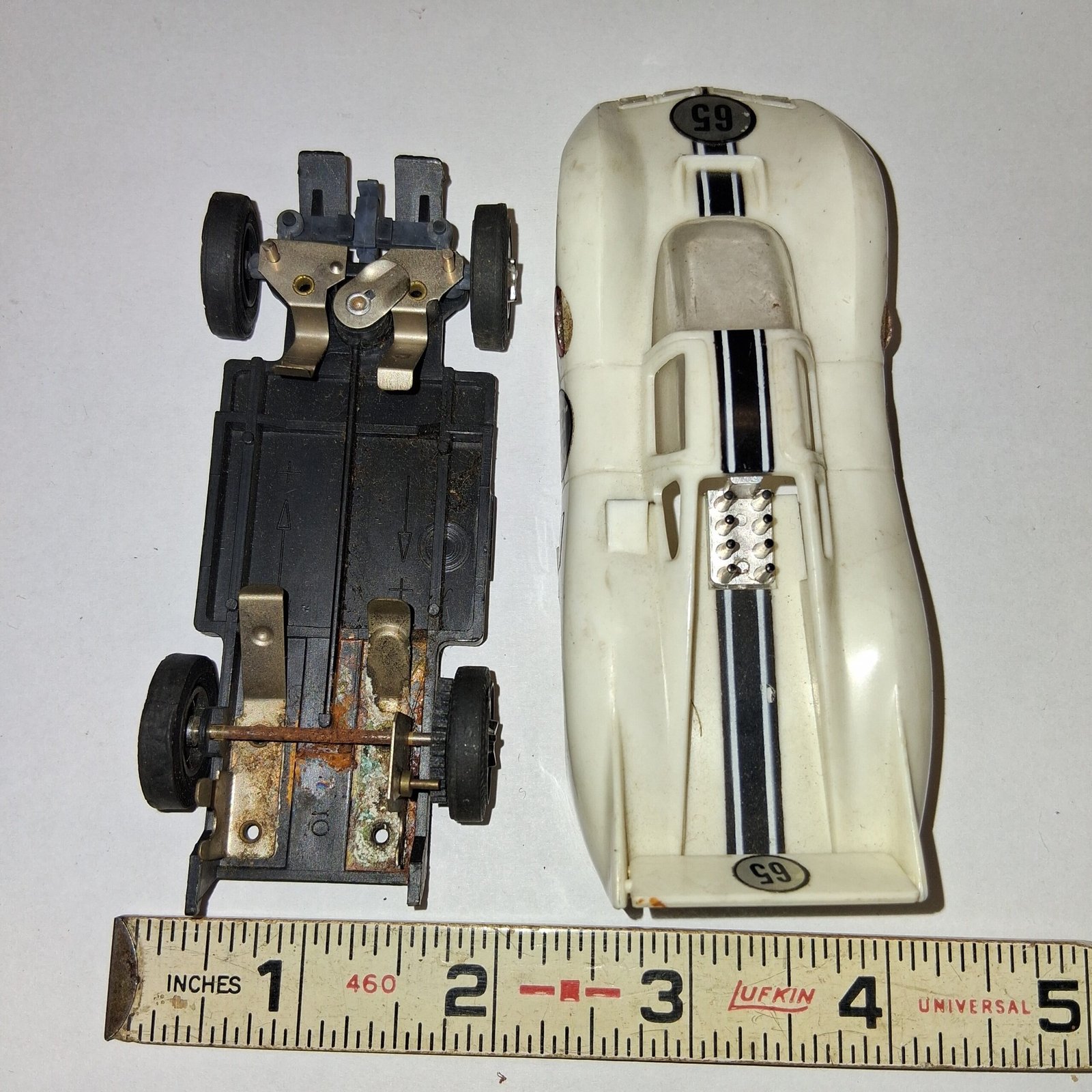 Vtg 1967 Ideal Motorific Chaparral 2 Body Shell & Chassis CZ-2596 - Intact Wing
