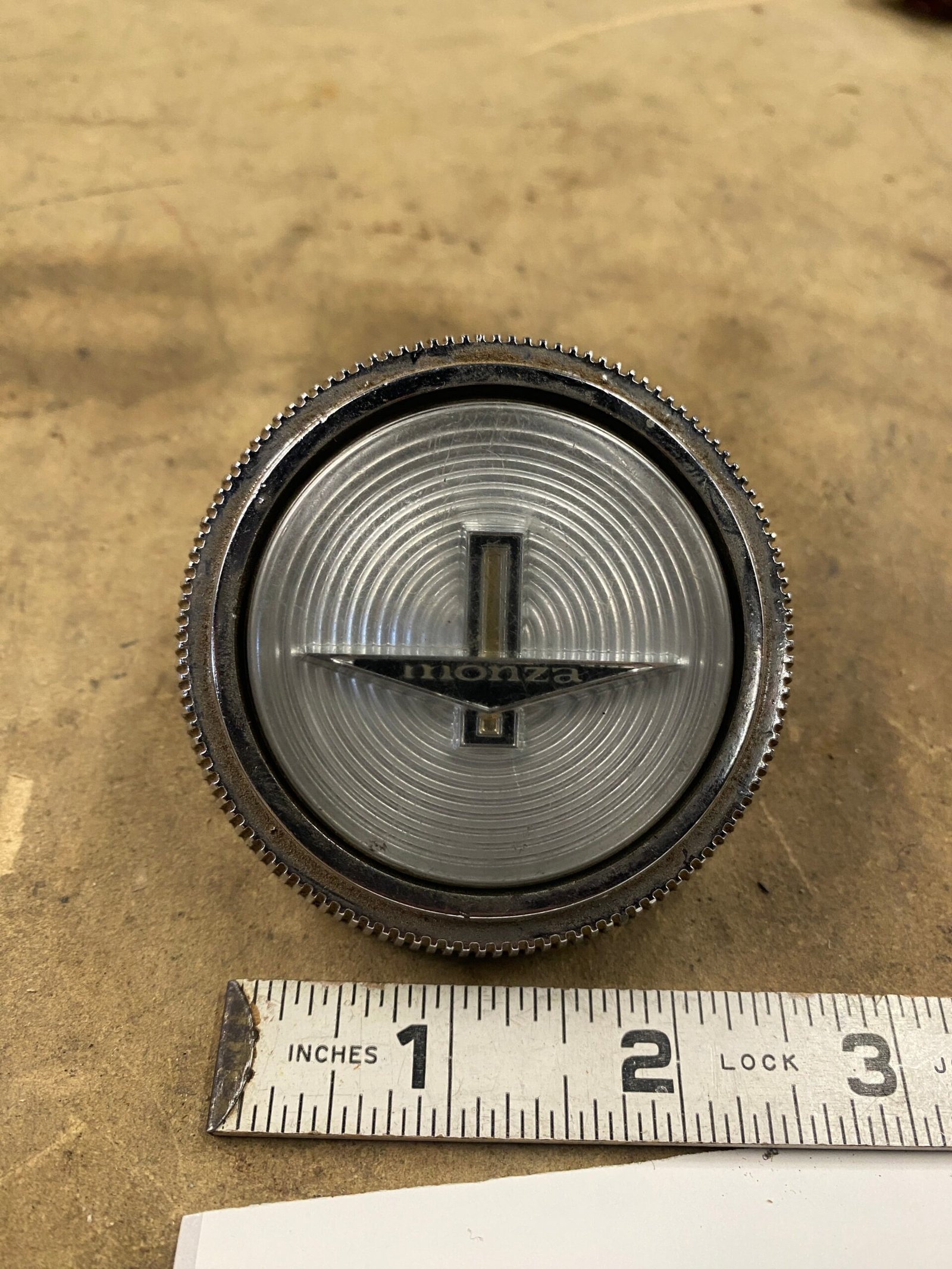 c71e4dc2-b4bd-4eeb-9f8d-2cd5f6495a82-3-scaled-1.jpg vintage Chevrolet Corvair Monza steering wheel horn button/cap OEM 1963 1964
