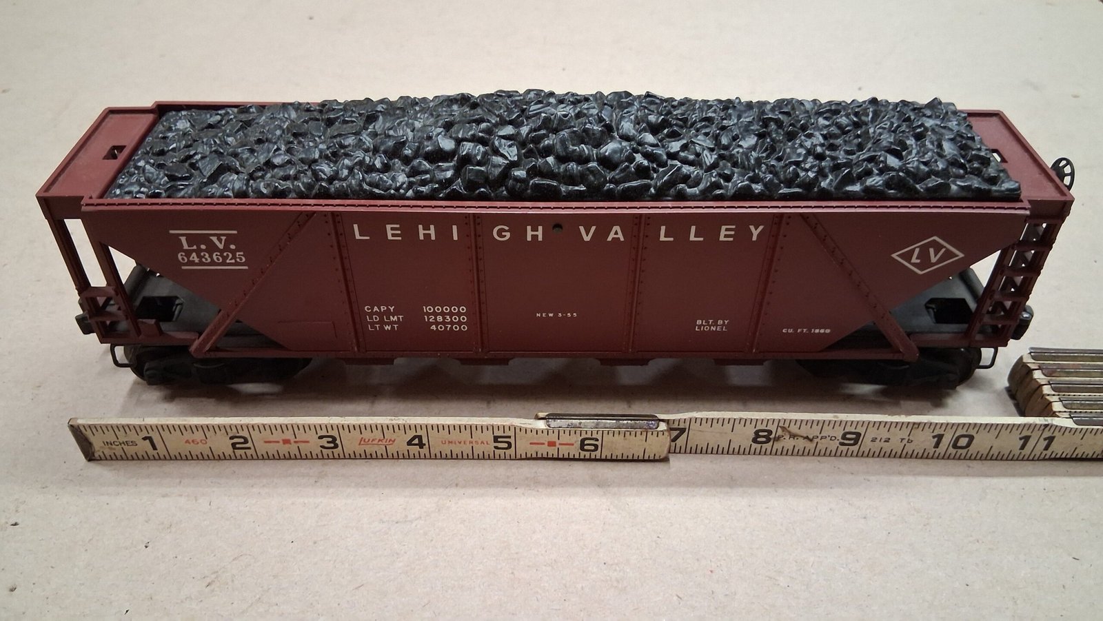 Lionel Postwar O-Gauge 6436-110 Lehigh Valley Quad Hopper Original Window Box