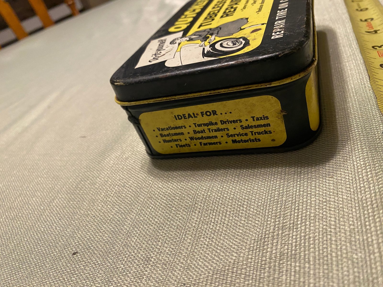 cb1cf5e4-e179-474a-9279-827bab39995b-2-scaled-1.jpg Vtg 60s Quickee Tubeless Tire Repair Kit Original Tin Display Oil Gas Petroliana