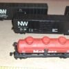 N Scale Norfolk & Western / Mobilgas Lot - 4 Running Cars + 2 Repair/Parts Cars