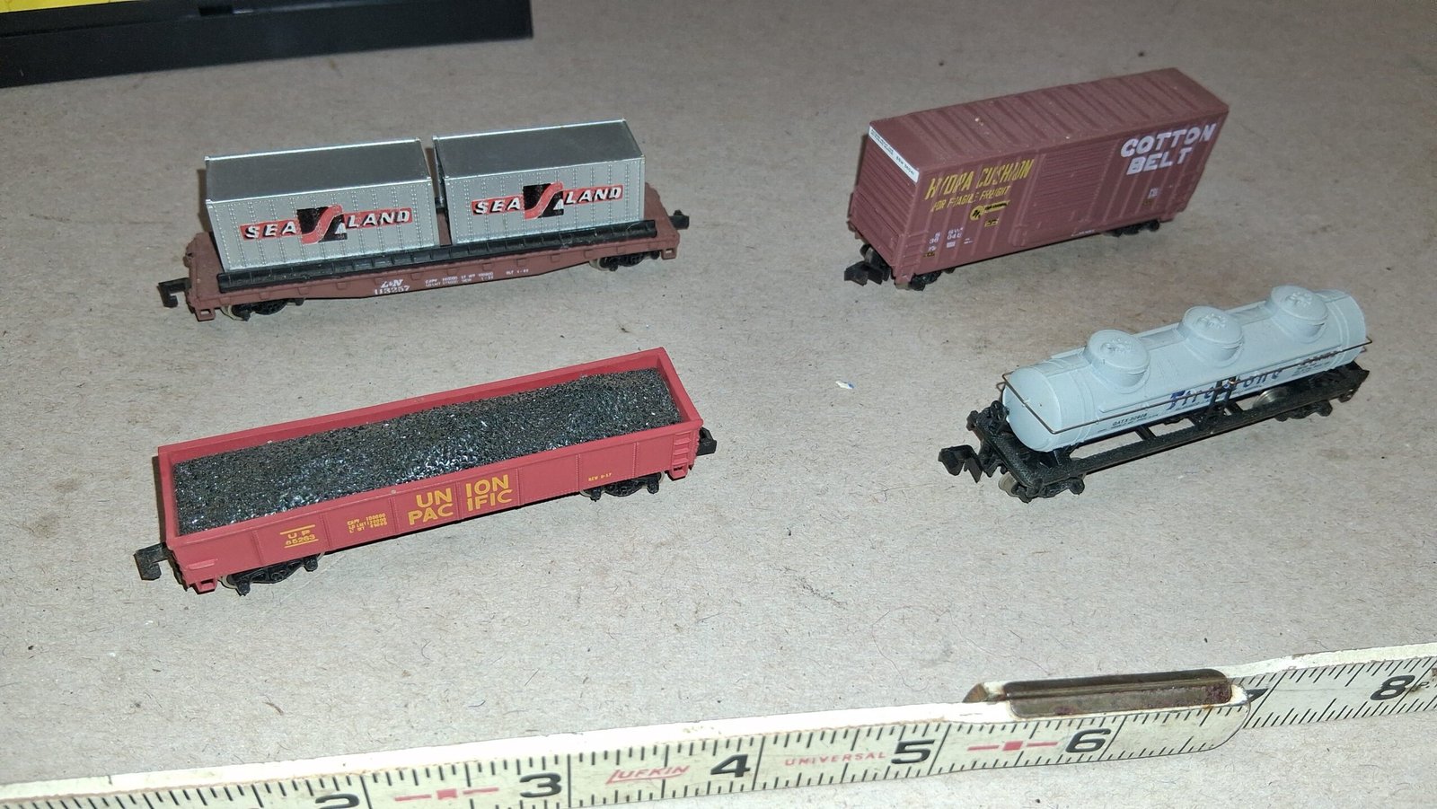 Bachmann N Scale Model Train Lot of 4 Union Pacific Cotton Belt Firestone L&N